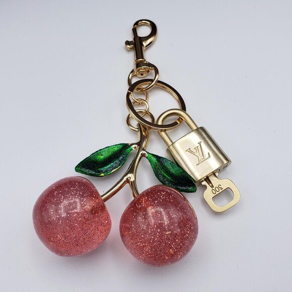 Authentic Louis Vuitton Lock & Key with Unbranded Apple Charm, Keychain - Picture 6 of 11